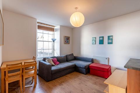 2 bedroom flat to rent - Nicolson Street Edinburgh EH8 9DT United Kingdom