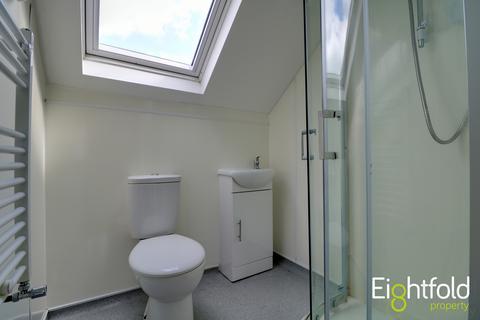 6 bedroom terraced house to rent, Coombe Road, Brighton