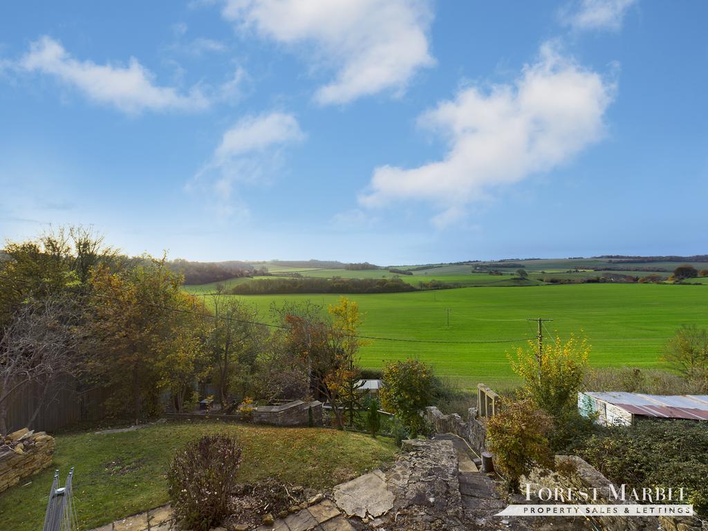 Maperton, Somerset 4 bed detached house for sale £450,000