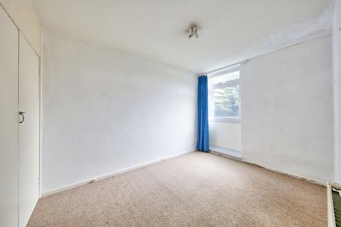 3 bedroom flat for sale - Portland Grove, London SW8