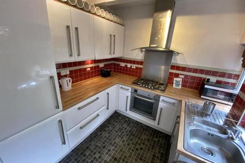 3 bedroom terraced house to rent, Henwood Road, Withington, M20