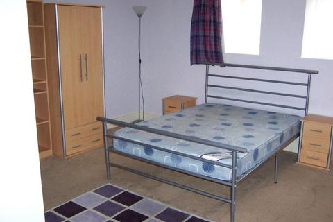 3 bedroom terraced house to rent, St Catherines Road, Withington, Manchester, M20