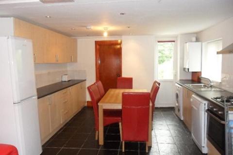 6 bedroom terraced house to rent - Heeley Road, Birmingham B29