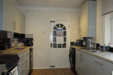 38 Ardenfield Drive, Manchester, M22 5DA