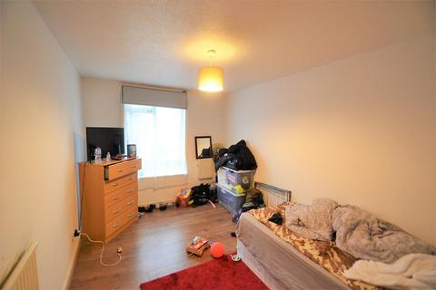 95 Eldridge Close, Feltham, TW14 9NG