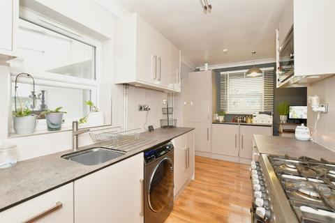 2 bedroom semi-detached house for sale - Albert Road, Chichester, West Sussex