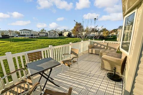 3 bedroom park home for sale, Hillway Road, Bembridge, Isle of Wight