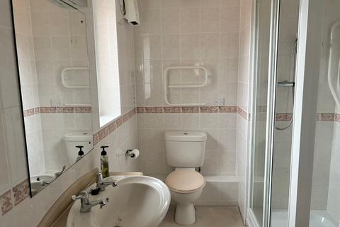 1 bedroom flat for sale - Beaulieu Road, Dibden Purlieu, Southampton, Hampshire, SO45