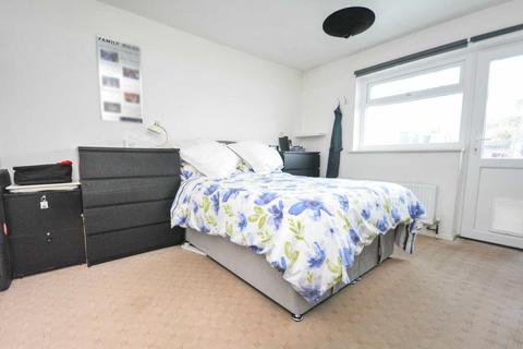2 bedroom semi-detached bungalow for sale - Violet Avenue, Ramsgate