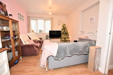 2 bedroom terraced bungalow for sale - Cornwall Gardens, Cliftonville, Margate