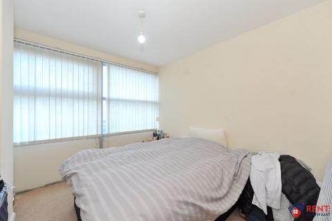 2 bedroom apartment to rent, RIVER VIEWS! West Wear Street, Sunderland