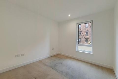 2 bedroom flat for sale - Johnson Court, Kidbrooke, SE9