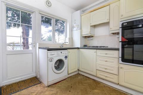 2 bedroom flat for sale - Palmerston Road, Buckhurst Hill