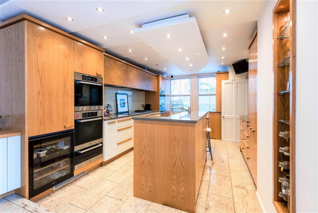 Kitchen.jpg