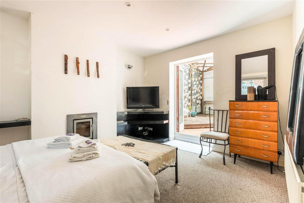 Basement Bedroom( one).jpg
