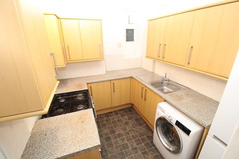 4 bedroom terraced house to rent - Laura Street, Treforest