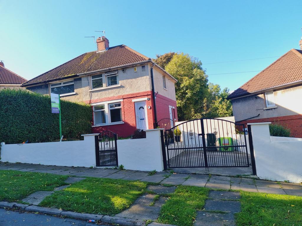 Sowden Road, Bradford, BD9 3 bed semidetached house for sale £150,000