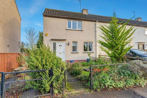 2 bedroom end of terrace house to rent, Captain's Drive, Gracemount, Edinburgh, EH16