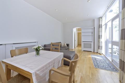 1 bedroom flat for sale, Cornwall Gardens, London, SW7