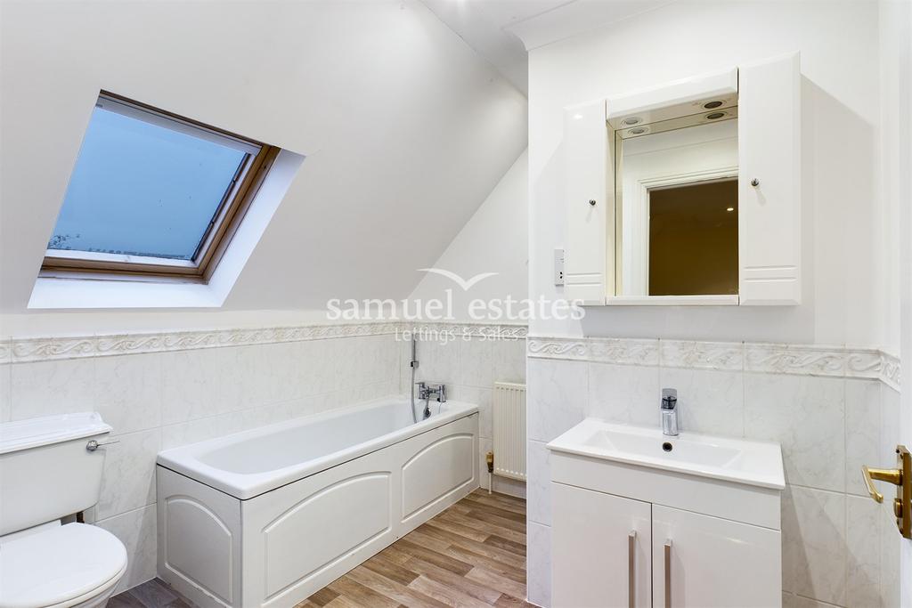 En-suite Bathroom