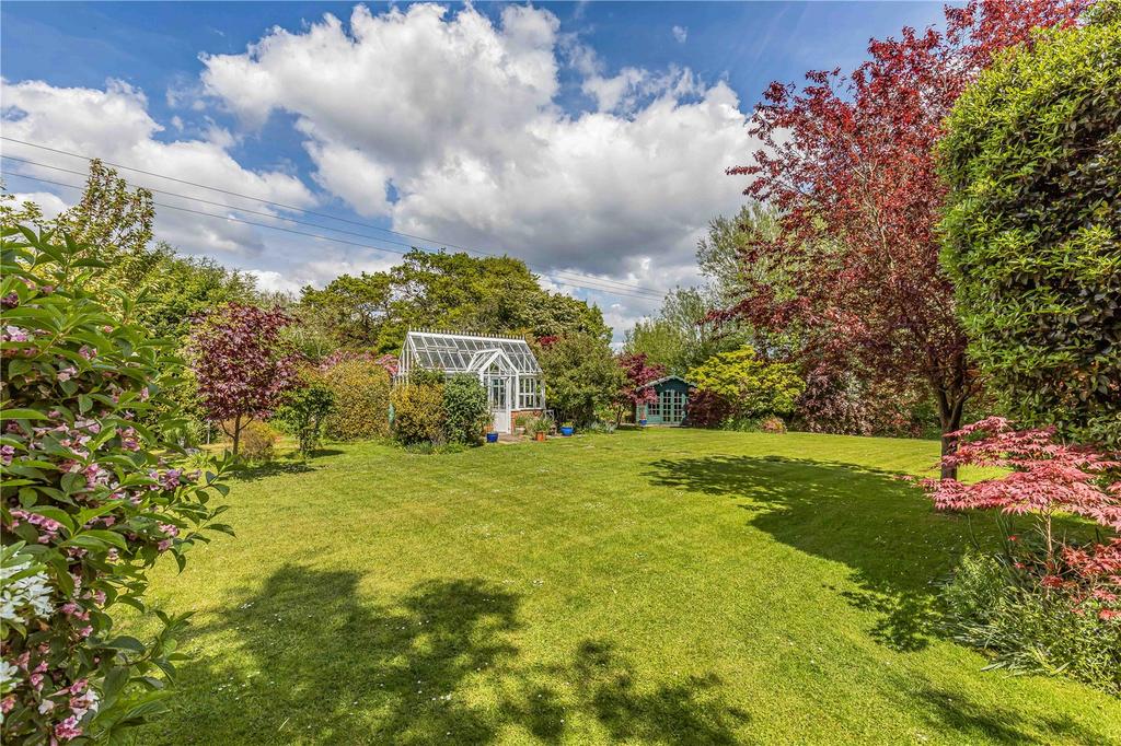 Highleigh Road, Highleigh, Sidlesham, Chichester, PO20 4 bed detached house for sale £995,000