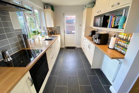 1 Baring Road, Northampton, NN5 7BA