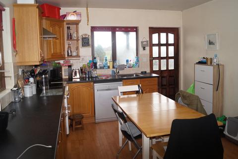 3 bedroom property with land for sale - Cwmduad SA33