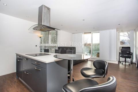2 bedroom apartment for sale - The Oxygen, Royal Victoria, E16