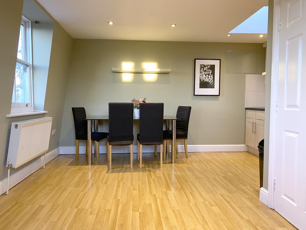 2 Bed Notting Hill Apartment