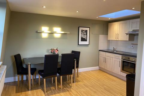 2 bedroom flat to rent, Colville Terrace, Notting Hill, London, W11