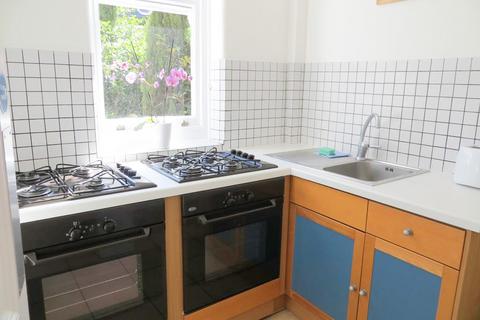 undefined, Fulham Palace Road, Hammersmith, London W6