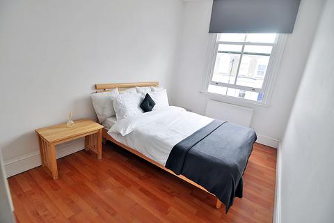 6 bedroom maisonette to rent, Loftus Road, Shepherds Bush, London, W12