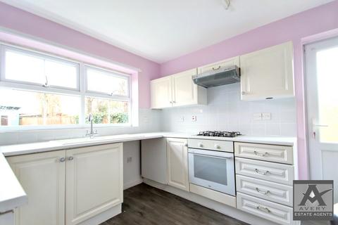 3 bedroom detached house to rent, Wallace Wells Road, Burnham-On-Sea, Somerset, TA8
