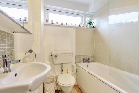 Flat 65, Vaughan Lodge Fair Acres, Bromley, BR2 9BN