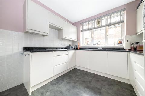 7 Hawthorndene Close, Bromley, BR2 7DT