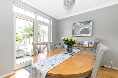 7 Hawthorndene Close, Bromley, BR2 7DT
