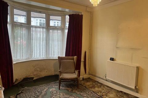 29 Belvedere Road, London, E10 7NW