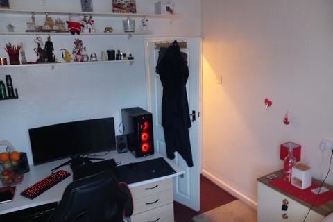 9 Darnley Street, Stoke-on-trent, ST4 2BH