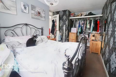 3 Bletchley Close, Swindon, SN3 6BY