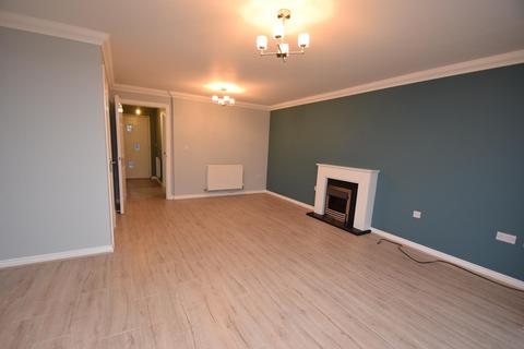4 bedroom end of terrace house to rent - Purcell Road, CM8