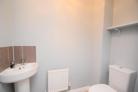 4 bedroom end of terrace house to rent - Purcell Road, CM8
