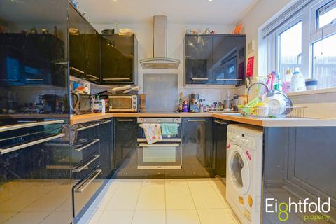 5 bedroom terraced house to rent, Hereford Street, Brighton