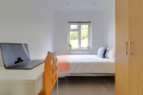5 bedroom terraced house to rent, Hereford Street, Brighton