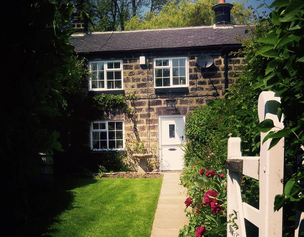 Robinson Row North Rigton Harrogate Ls Dq Bed Cottage Pcm Pw