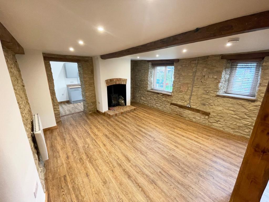 The Tap Yard, Stoke Goldington 2 bed cottage £1,150 pcm (£265 pw)