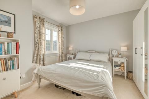 65 Hoveton Close, Redditch, B98 7HW