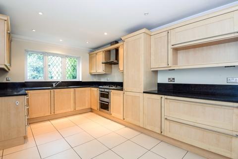 5 bedroom house to rent - Ridgemead Close Southgate N14