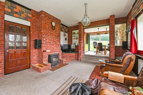 Casalinda Bighton Road, Medstead, Alton, GU34 5ND