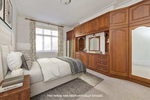 4 bedroom flat for sale, Iverna Gardens, London, W8