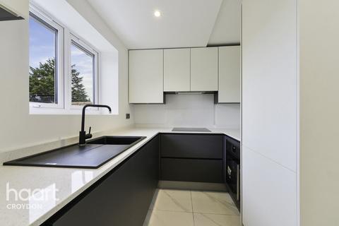 1a Thomson Crescent, Croydon, CR0 3JT